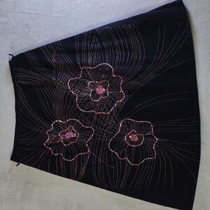 Y2K Elegant Black A-Line Skirt with Pink Floral Accents Whimsy,